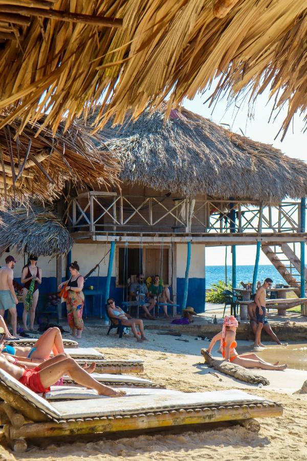 Dahlandia Villa Isla Mucura Luaran gambar