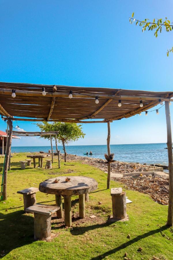 Dahlandia Villa Isla Mucura Luaran gambar