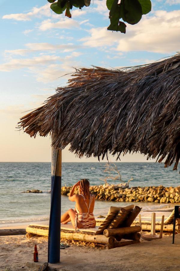 Dahlandia Villa Isla Mucura Luaran gambar